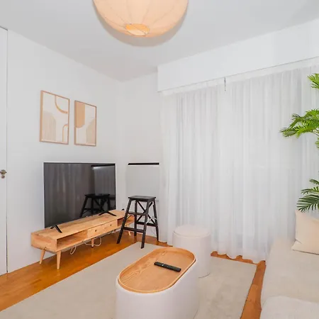 Lejlighed Ybh Pracer, 27 *