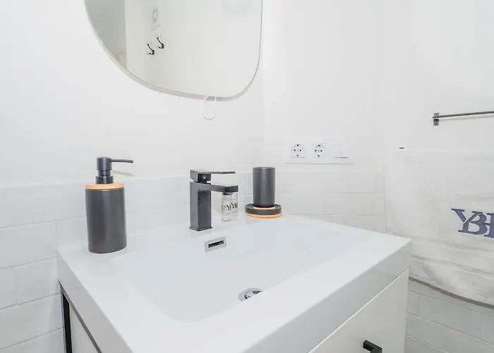 Ybh Pracer, 27 Apartamento